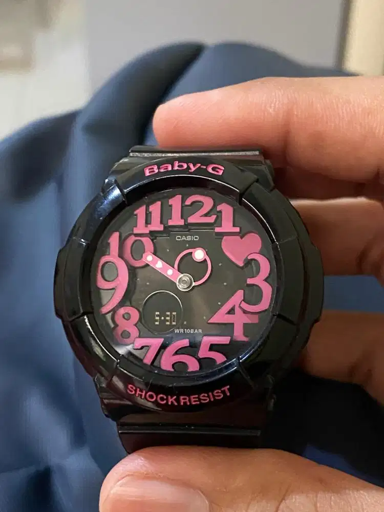 baby g hitam pink