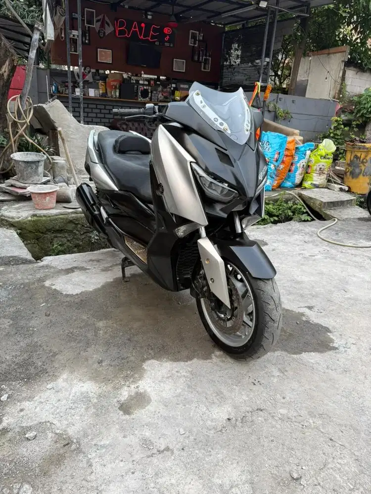 YAMAHA X-MAX OLD 2017