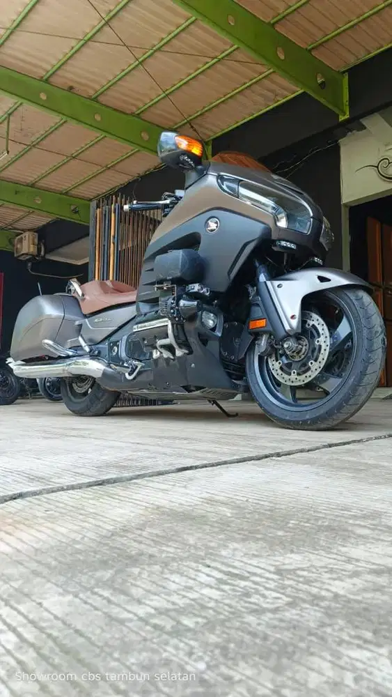 Honda Goldwing F6B