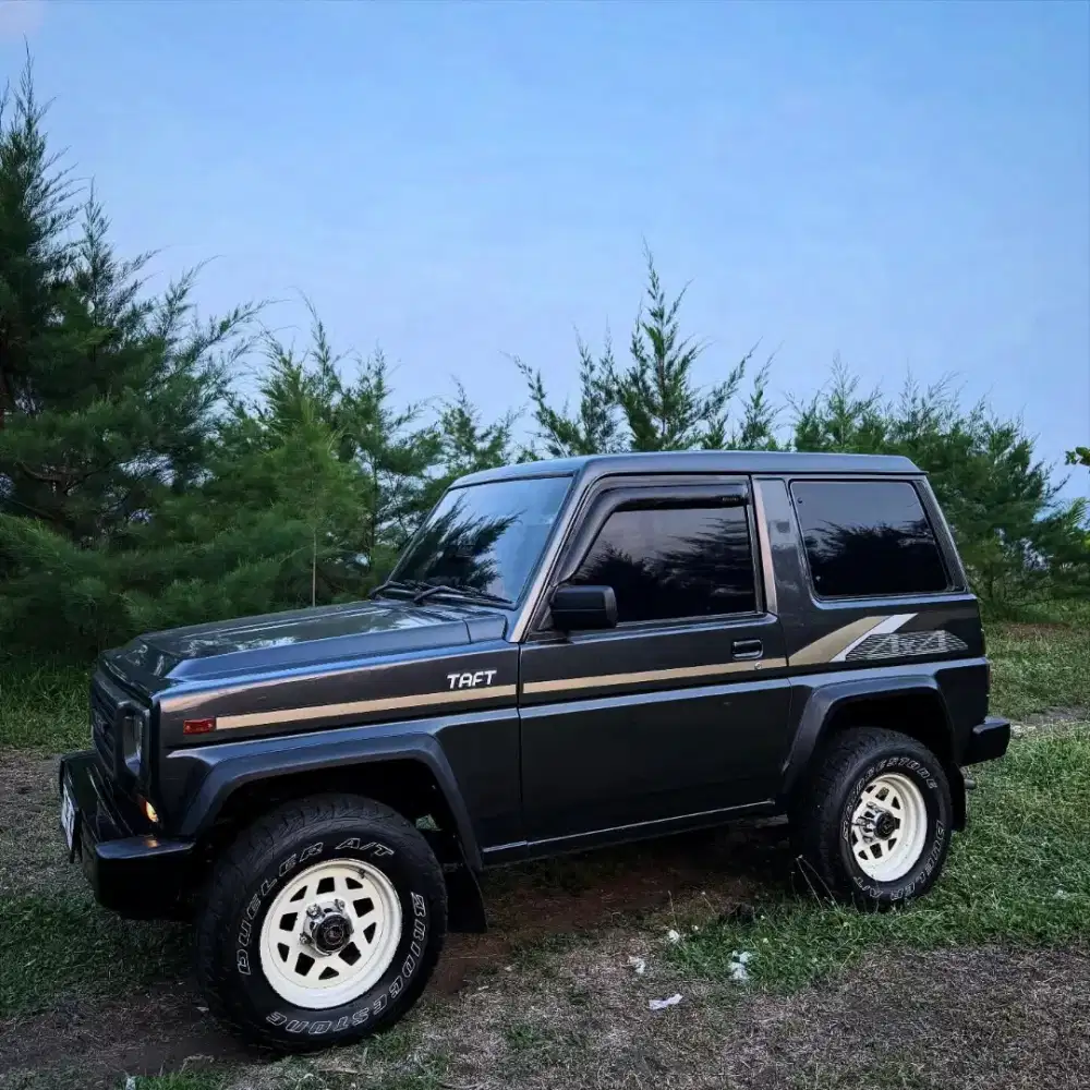 DAIHATSU TAFT GT F70 4X4 PLAT H 1993