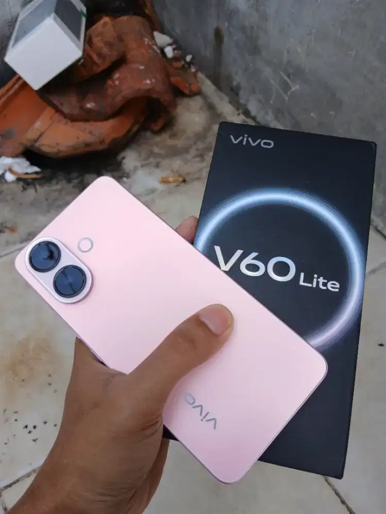 Vivo v60 lite 8/128