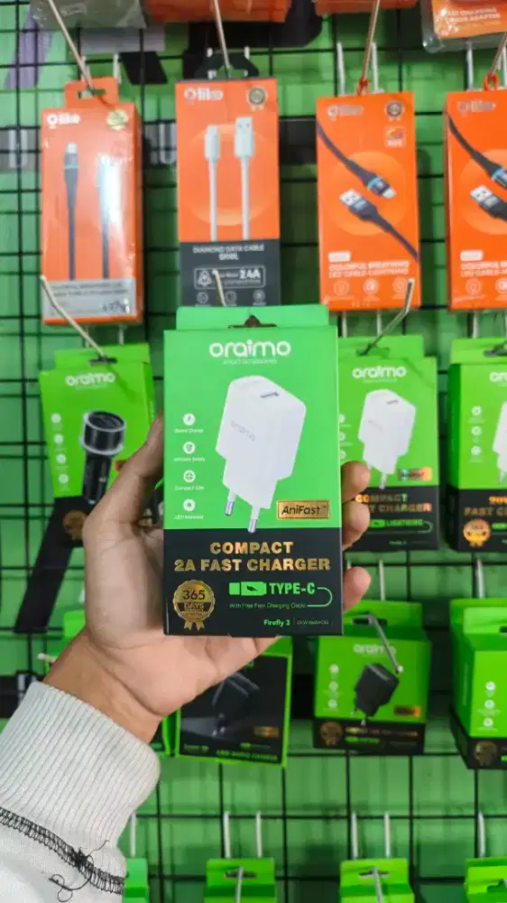 TRAVEL CHARGER TYPE C ORAIMO OCW-E66S+C53