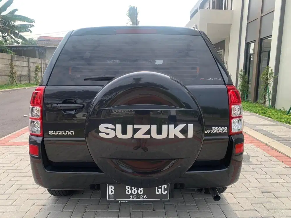 CASH TUNAI 75 JUTA SUZUKI GRAND VITARA MATIC JLX 2006 KM ORI 76rb