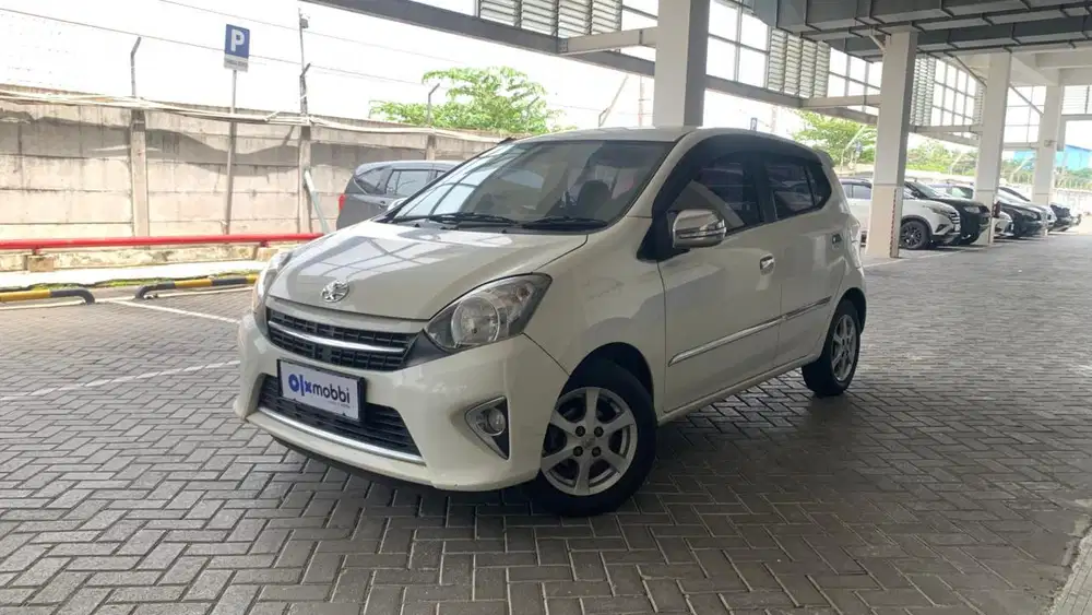 TDP 1 JUTA Toyota Agya 1.0 G Bensin-AT 2014 Hitam CACRD
