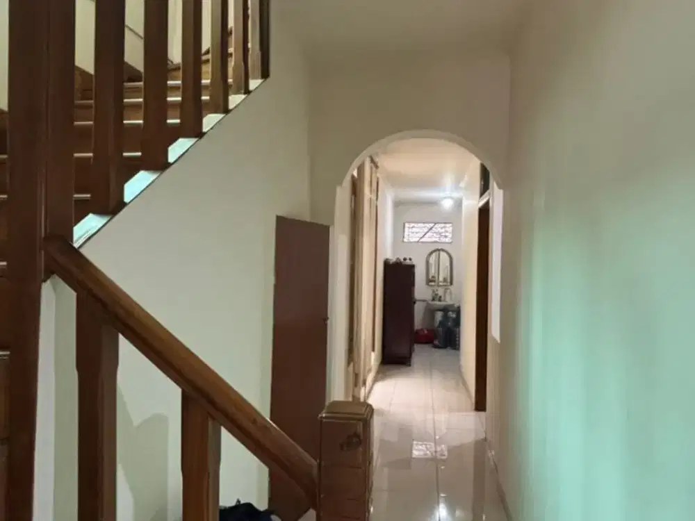 Rumah di Pusat kota Bandung sayap Riau Bengawan dekat gedung sate