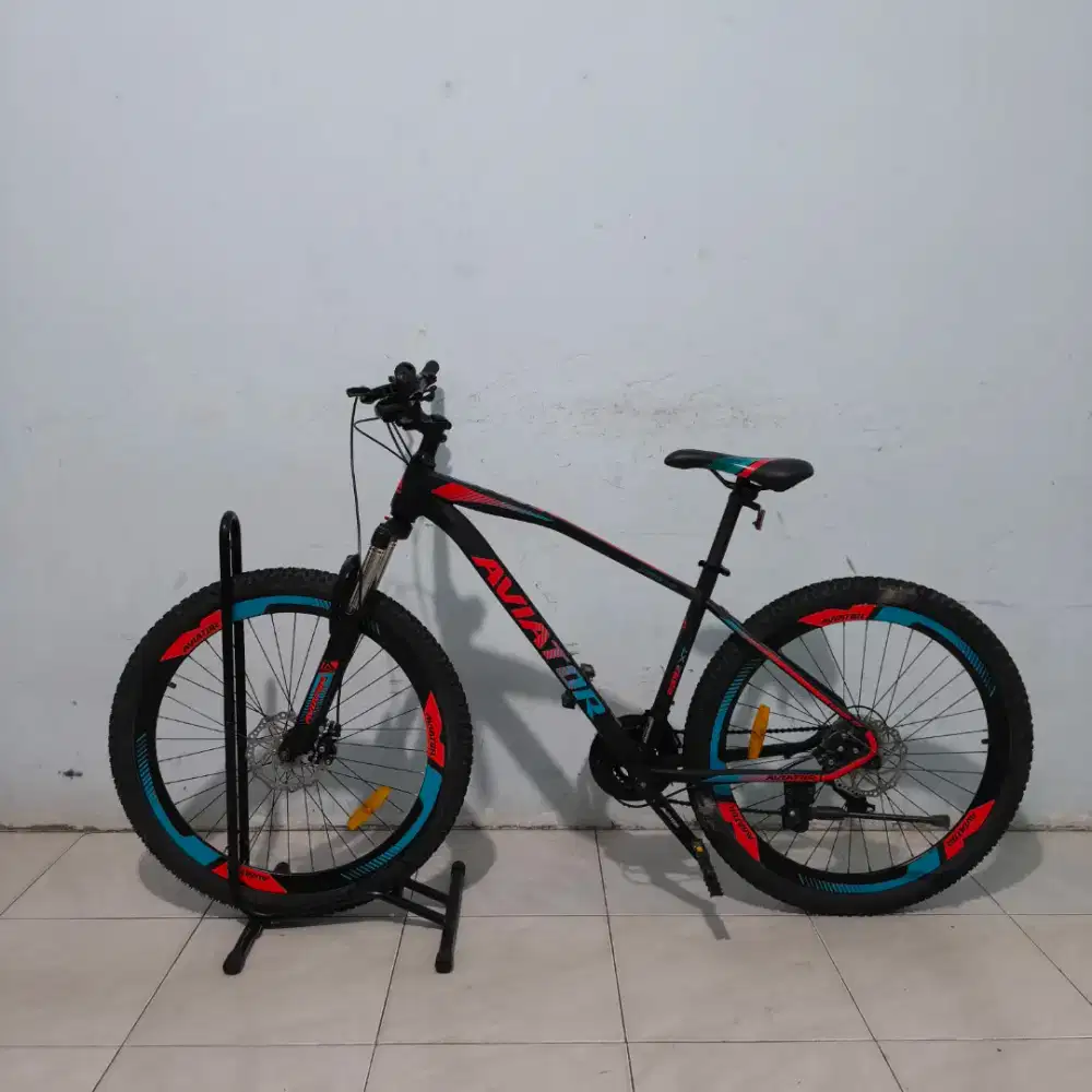 Dijual sepeda aviator by Pacific ukuran 27.5 kondisi like new