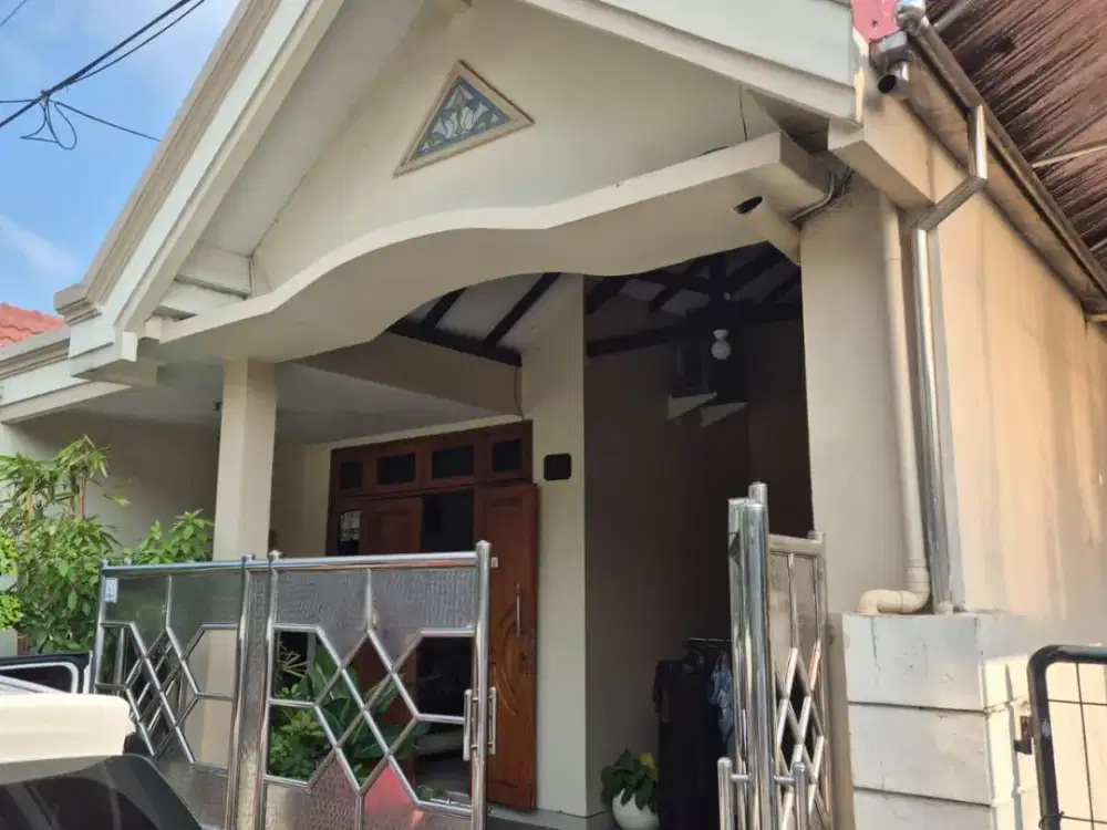 Dijual rumah Lokasi Surabaya Barat