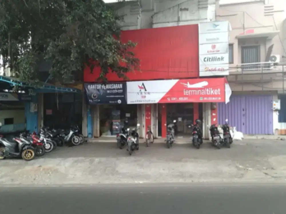 Ruko Premium 2 Lantai Siap Pakai di Soekarno-Hatta Malang. Dekat Kampus Asia, UB, UM, Matos, Sentra Kuliner, RS UB, Kota Malang.NLMLG00023