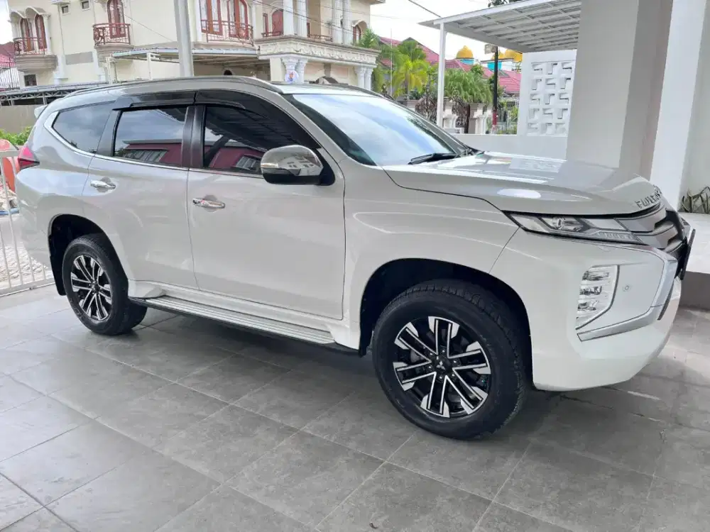 Pajero Sport Dakar 4x2 Sunroof tahun 2021