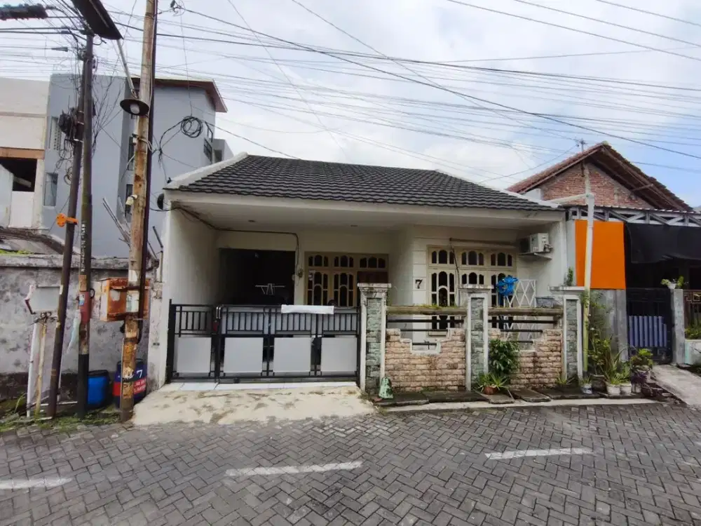 Rumah Siap huni dan nyaman daerah Kalicari Semarang – 11470