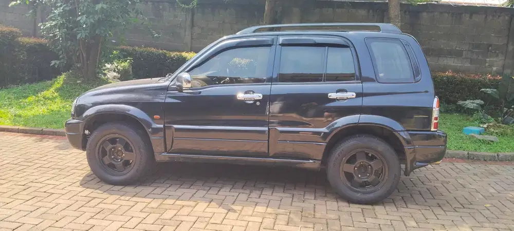 Suzuki Escudo 2001 Bensin