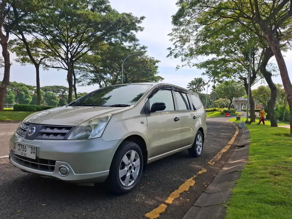 Nissan Grand livina 2008 Bensin