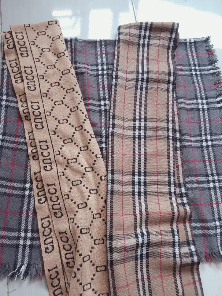 Syall Gucci,burberrys