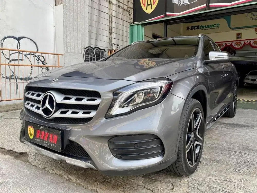 MERCEDES BENZ GLA200 2017 AMG LINE HIGHEST