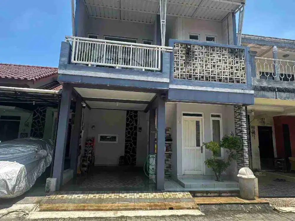 RUMAH SEMI FURNISHED 2,5 LANTAI DI CIMANGGIS DEPOK