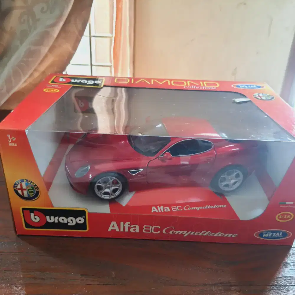 Dijual, #WTS. Die cast Bburago Skala:1/18.