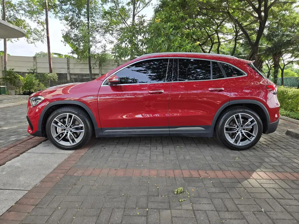 Mercedes-Benz GLA 35 2021 RED (only 3 in indonesia)