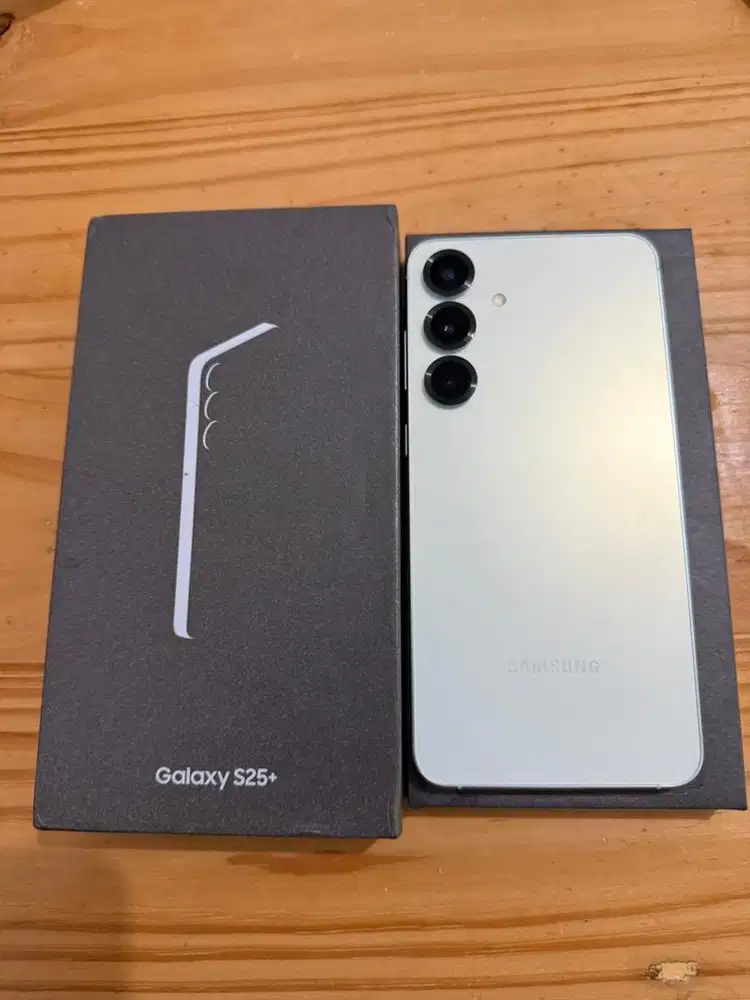 Samsung galaxy s25 plus 12/256gb sein