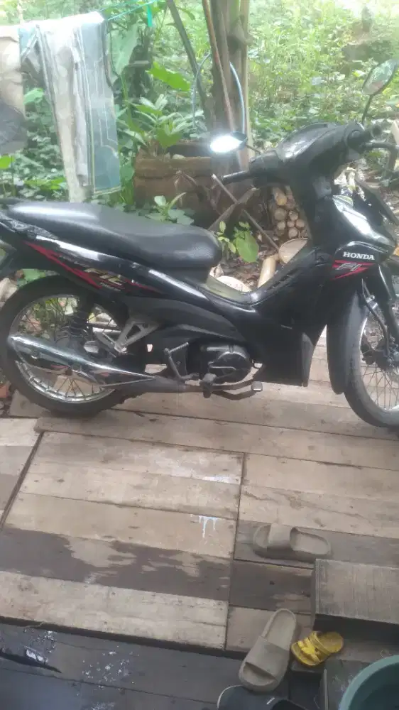 Revo fit injeksi tahun 2019