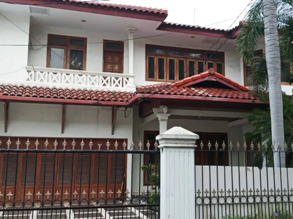 Rumah Jl. H. Syahrin, Gandaria Utara, Kebayoran Baru, Jakarta Selatan