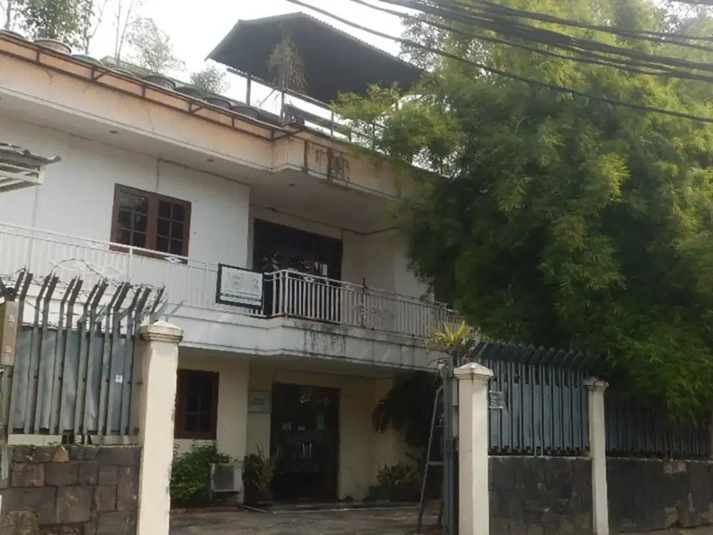 Rumah Kantor 2 Lantai Jl. Limo, Grogol Selatan, Kebayoran Lama, Jakarta Selatan
