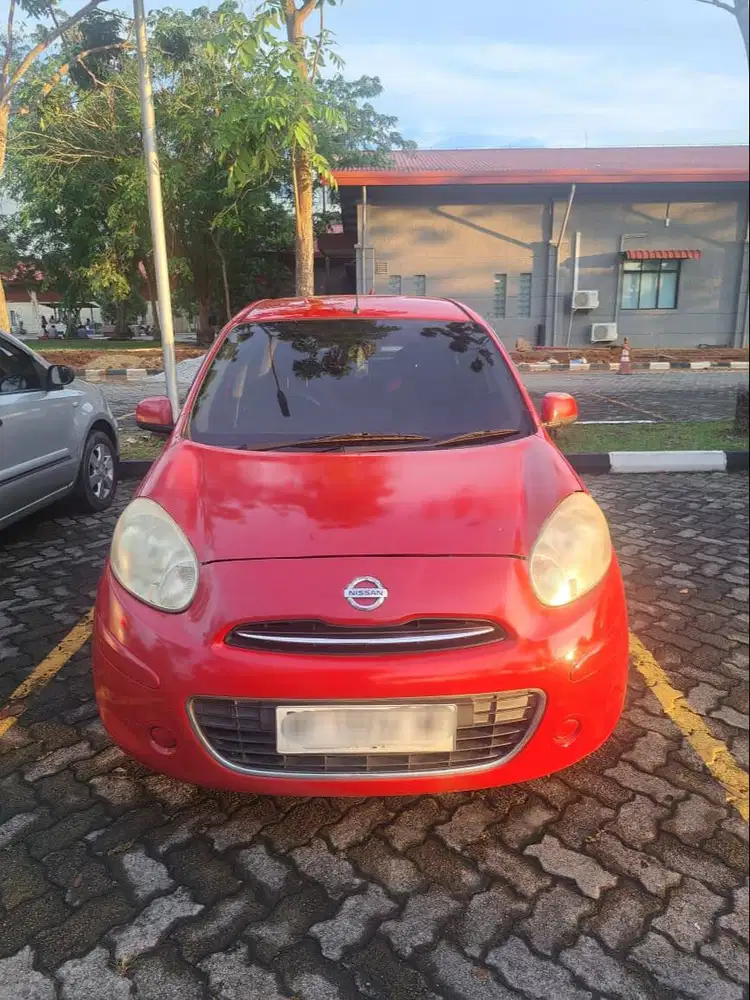 NISSAN MARCH 2013 — UNIT TINGGAL GAS