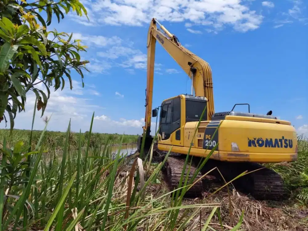Long Arm PC200 2018
di Rantau Kalsel