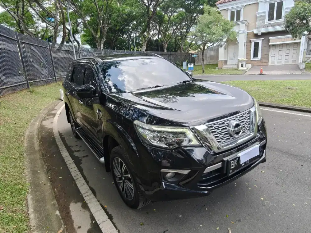 NISSAN TERRA VL 2020