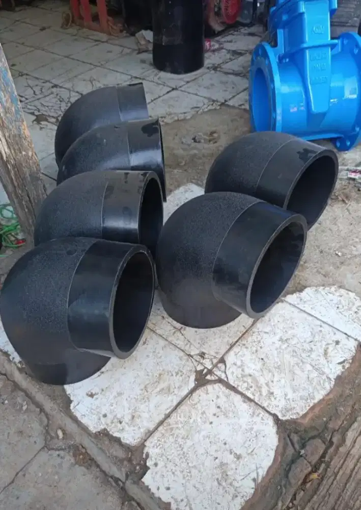 Elbow hdpe 6-8 inch