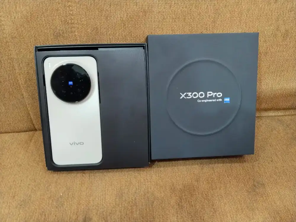 Vivo X300 pro 16/512GB like new