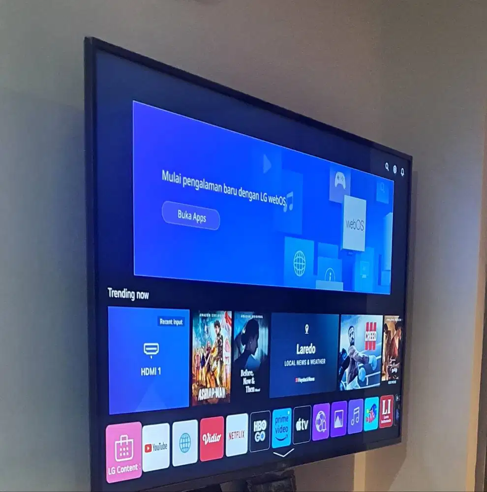 LG SMART TV 65 INCH