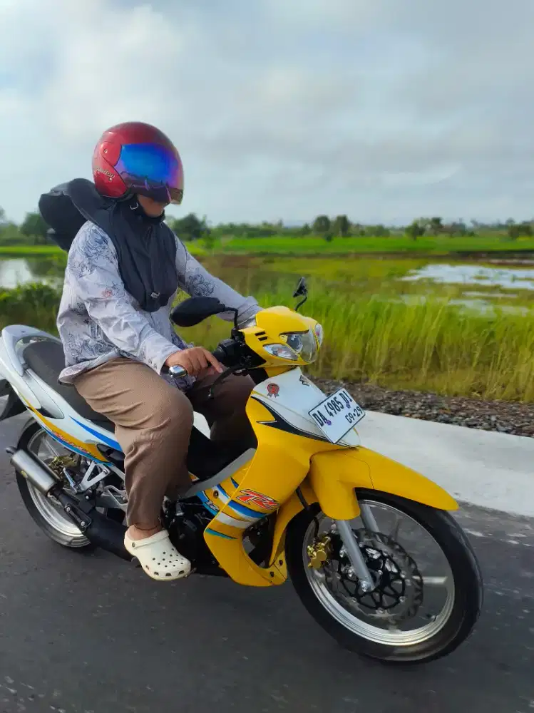 Satria hiu asli 2004