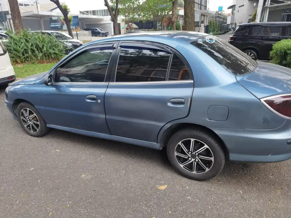 Kia Rio 2001 Bensin