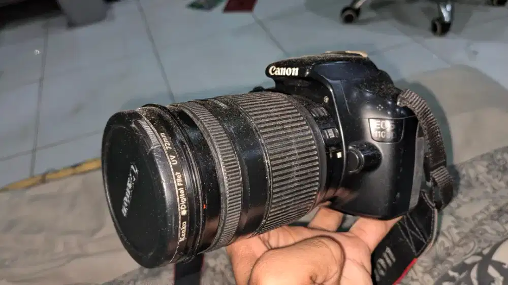 KAMERA CANON 1100D