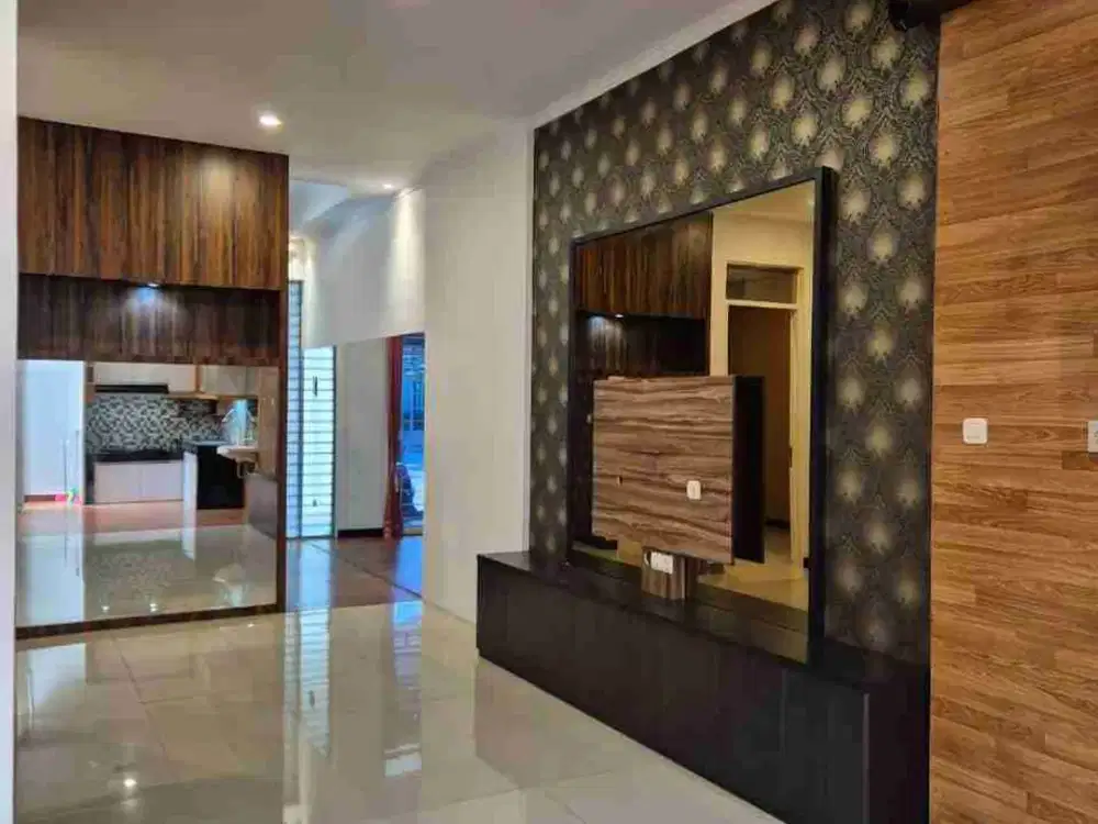 Jual Cepat Rumah Cantik Minimalis TKI 5 Taman Kopo Indah 5 Semi Furnished