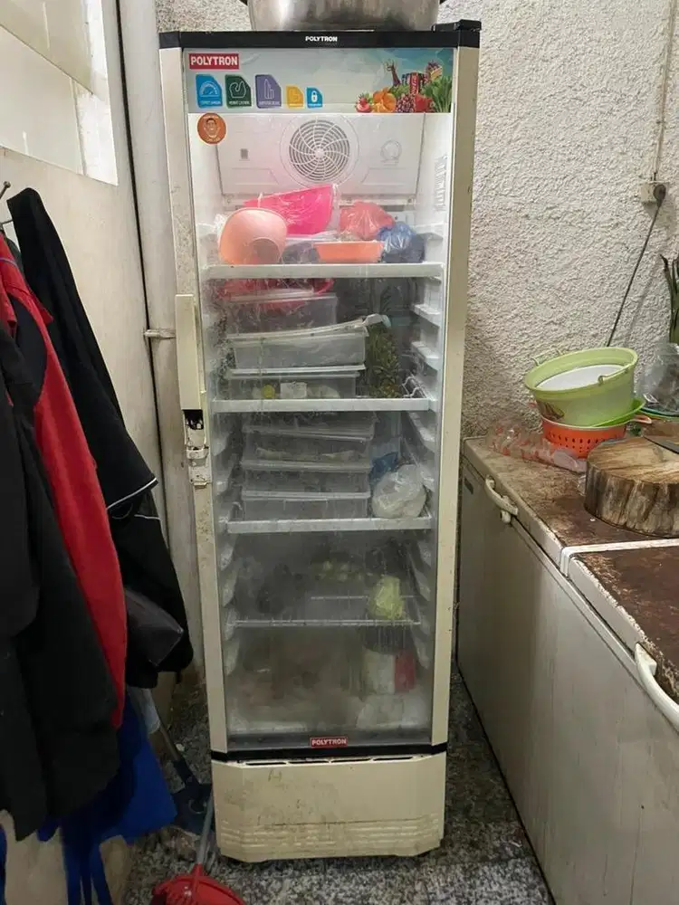 DIJUAL SHOWCASE POLYTRON