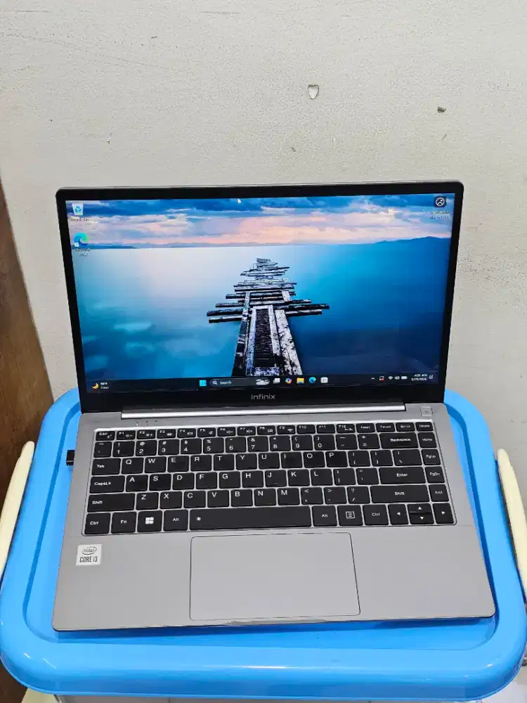 Infinix inbook x2 i3 gen 10 ram 4 ssd 256 full set
