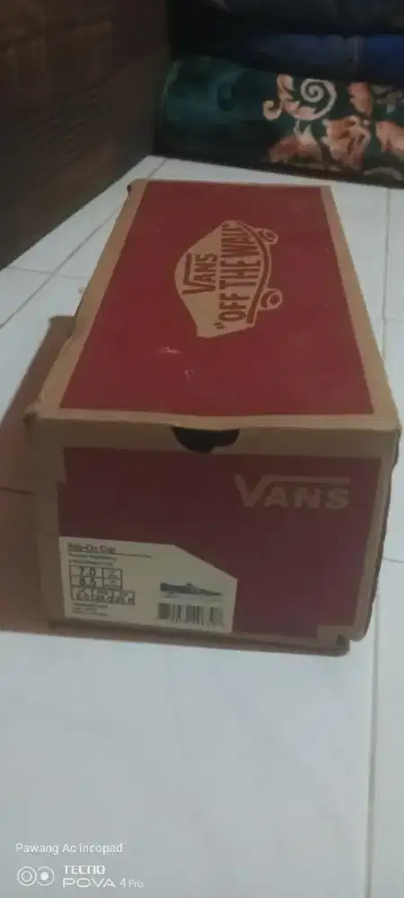 Sepatu Vans Slip on navy