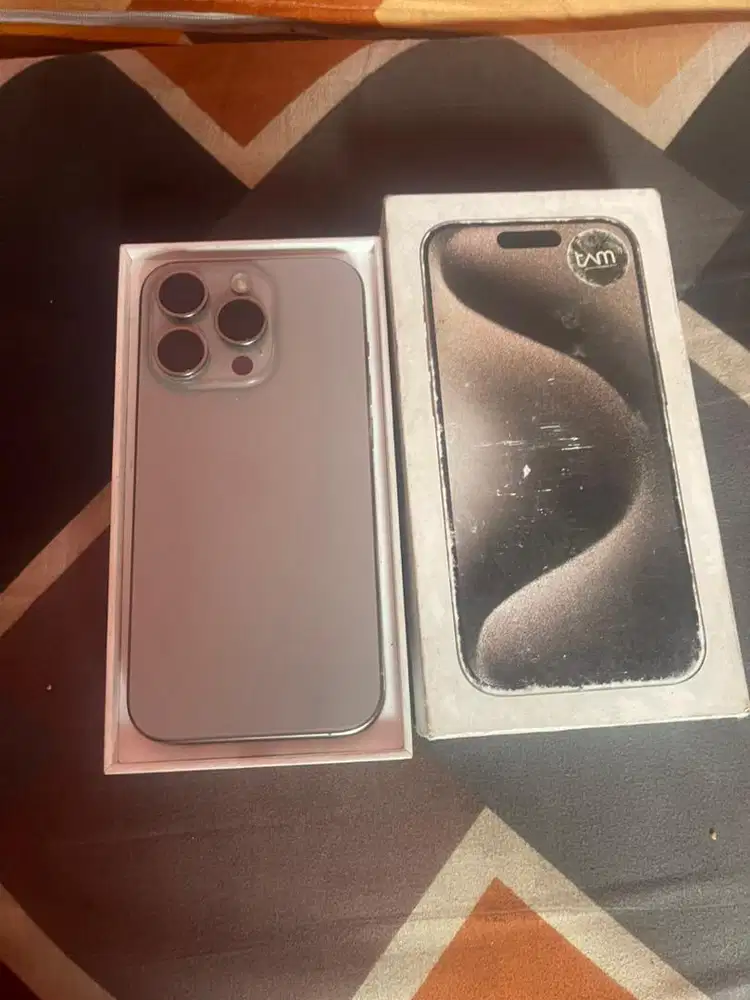 15 pro 128gb ibox bh 81 masih ori bawaan dus ori