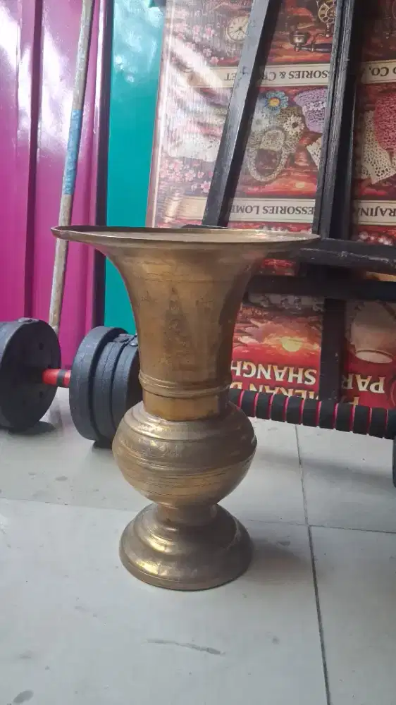Paidon kuningan lawas ukir dan cantik