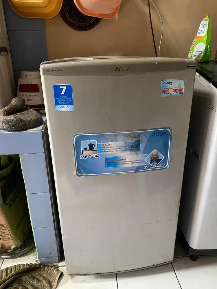 Kulkas Freezer AQUA