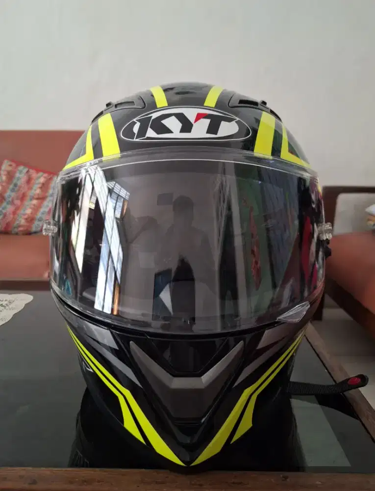 Helm Full Face KYT Falcon