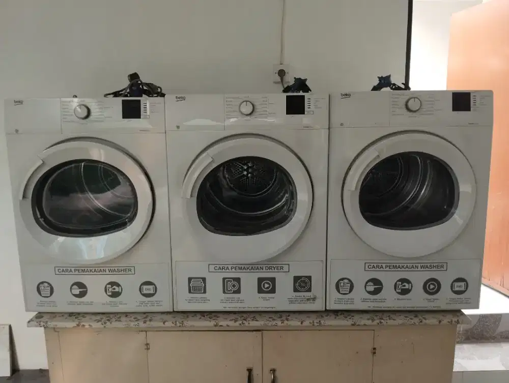 3 unit Dryer (Mesin Pengering) 8kg