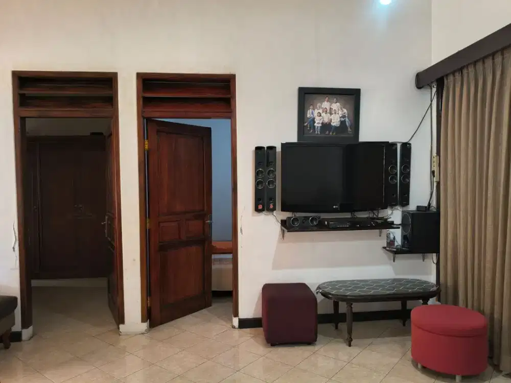 Jual Rumah Luas Nyaman di Perumahan Sayap Padasuka Bandung