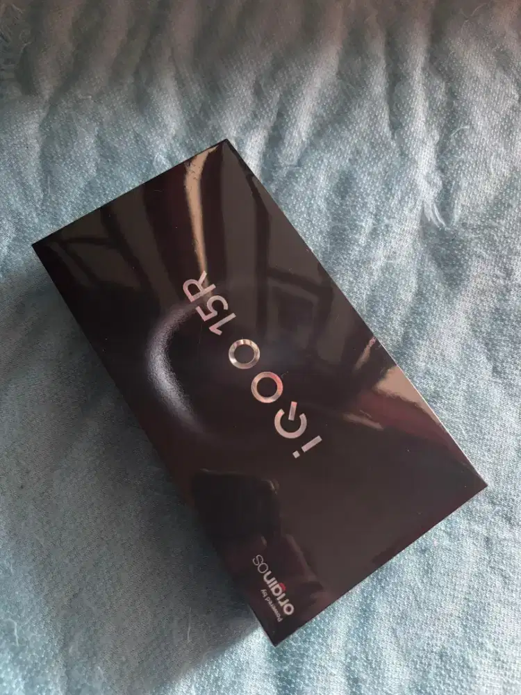 Vivo iQoo 15R 12/256GB Black NEW Garansi 1 Tahun