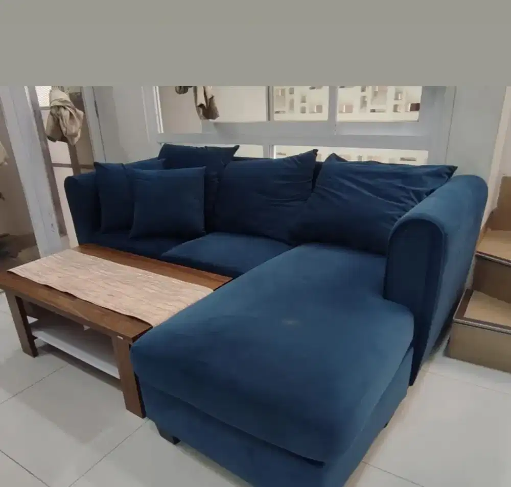 Sofa informa original second