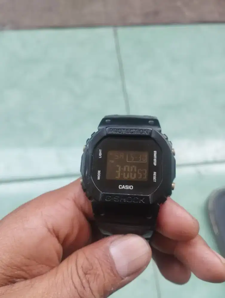 Jam Tangan Casio G-Shock seri DW-5600, 100% Original