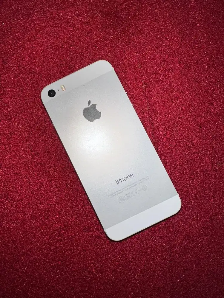 Iphone 5S 32 (untuk digicam)