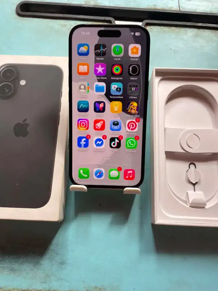 Iphone 16 128gb black ibox fulset mulus normal no minus garansi aktif