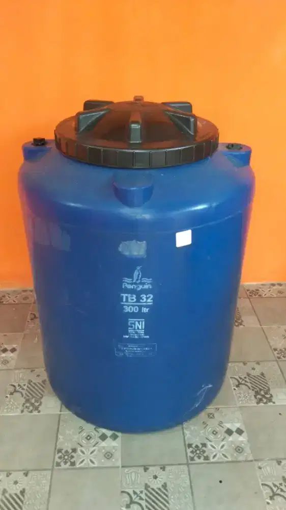 Toren air 300 liter